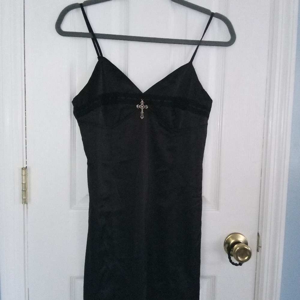 Current mood medium black dress